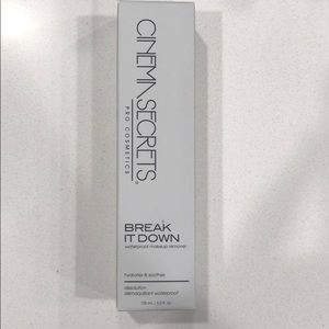 Cinema Secrets Makeup Remover